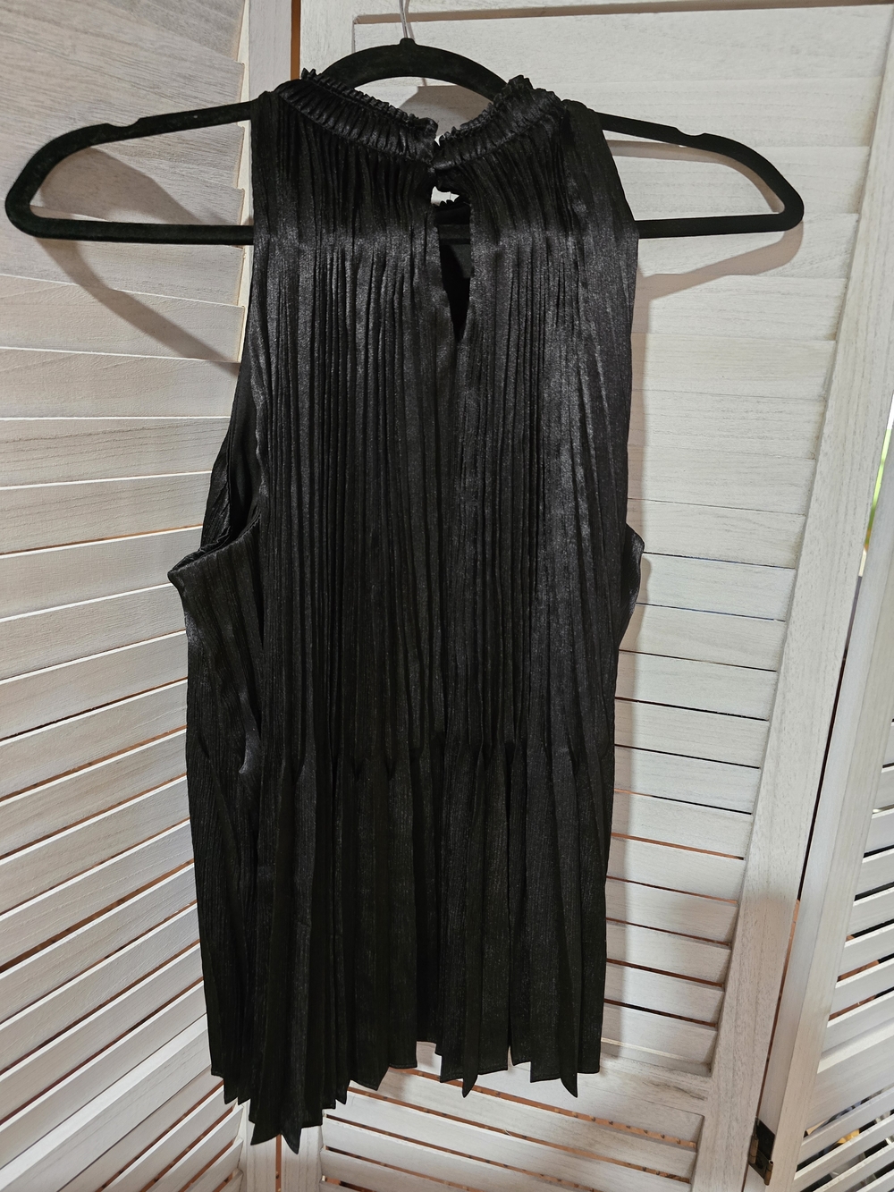 Nine West Black Pleated High-Neck Sleeveless Top - Picture 2 of 5